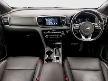 Used Kia Sportage 2020 for sale - 76199507: Photo 2