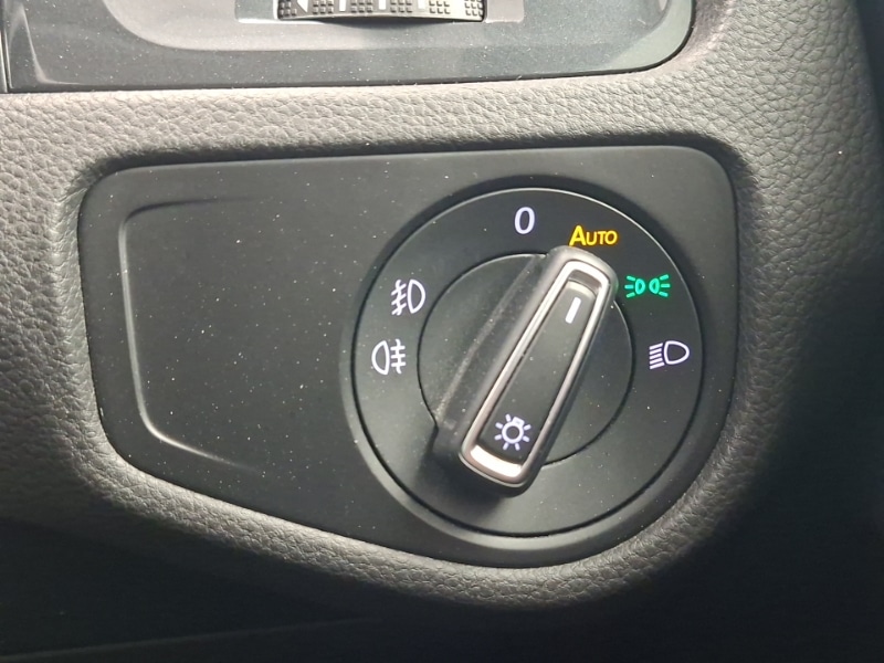 Used Volkswagen Golf 2019 for sale - 78203036: Photo 13