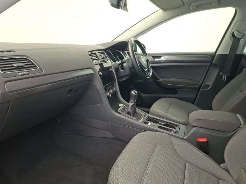 Used Volkswagen Golf 2019 for sale - 78203036: Photo 5