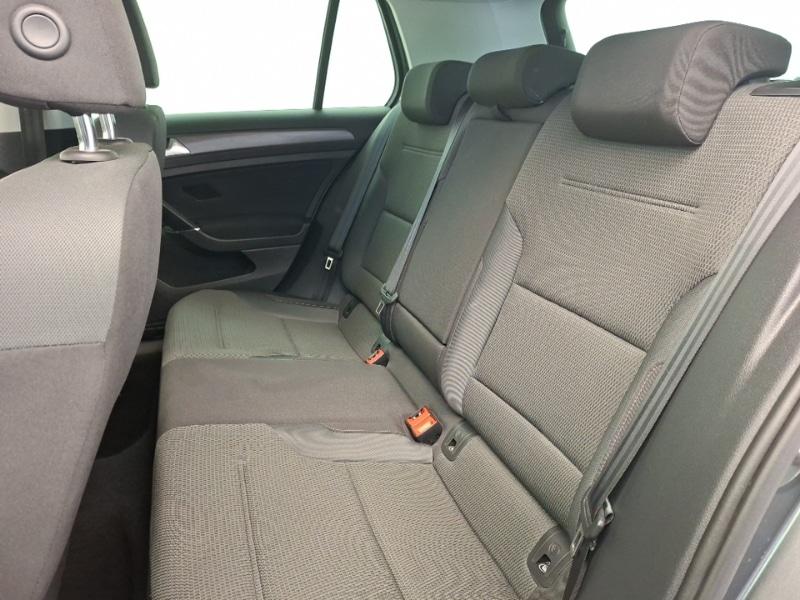 Used Volkswagen Golf 2019 for sale - 78203036: Photo 6