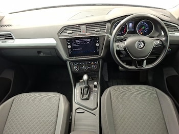 Used Volkswagen Tiguan 2019 for sale - 78606370: Photo