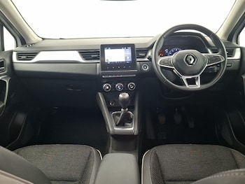 Used Renault Captur 2024 for sale - 78467150: Photo