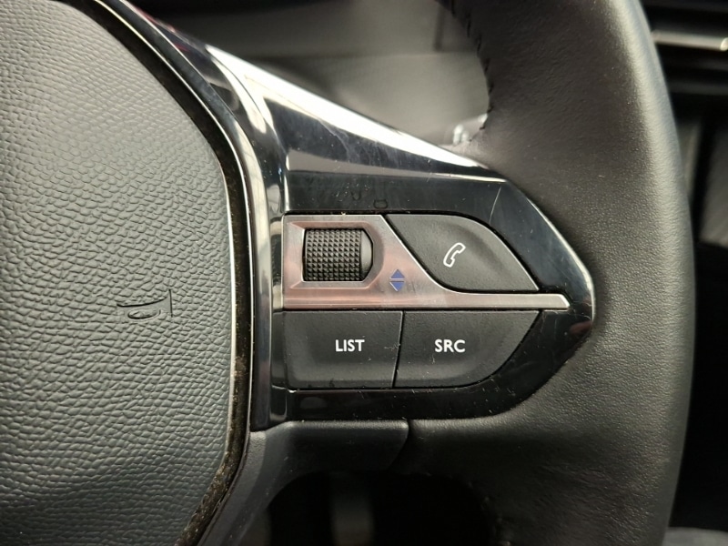 Used Peugeot 2008 2021 for sale - 77767232: Photo 18