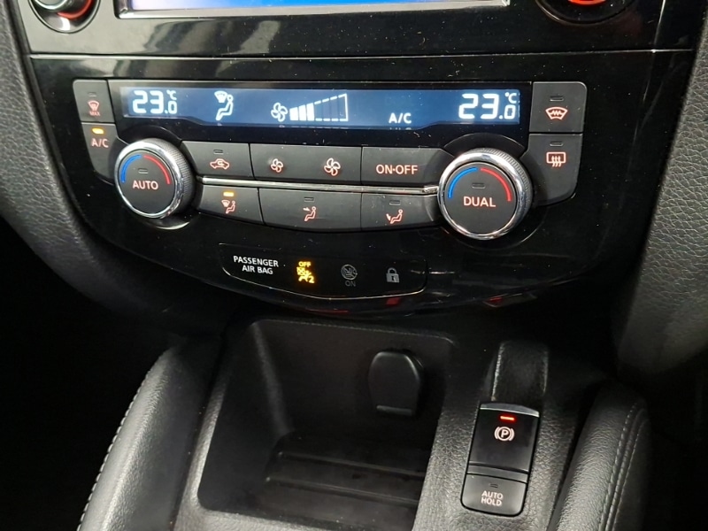 Used Nissan Qashqai 2017 for sale - 77223488: Photo 13