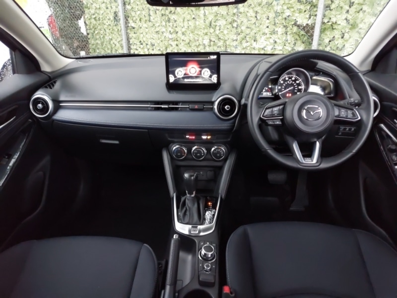 Used Mazda Mazda2 2022 for sale - 77068308: Photo 2