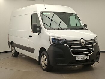 Renault Master feature image