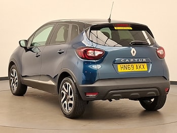 Used Renault Captur 2019 for sale - 77352677: Photo
