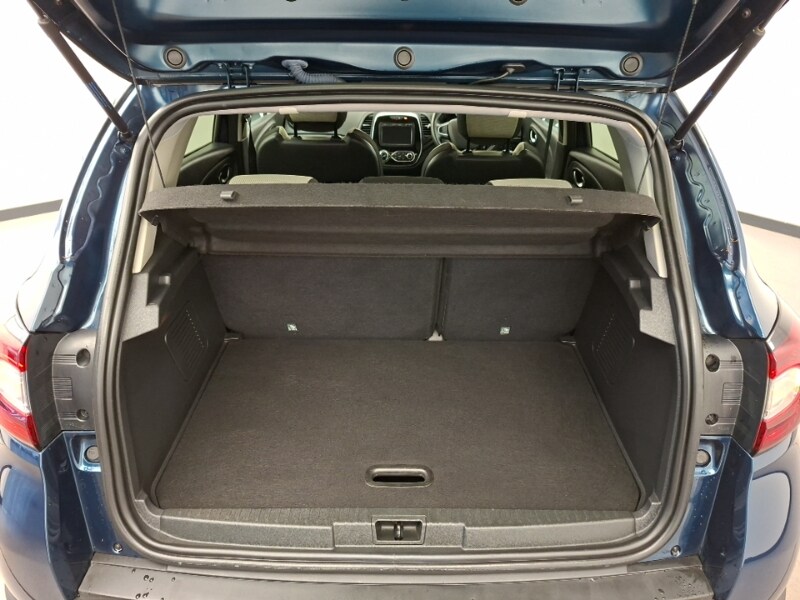 Used Renault Captur 2019 for sale - 77352677: Photo 8