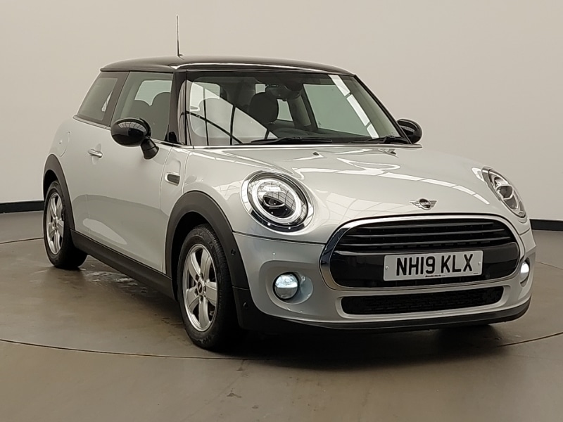 Used MINI Hatch 2019 for sale - 76885467: Photo 1