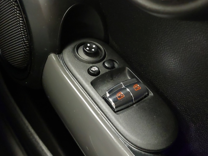 Used MINI Hatch 2019 for sale - 76885467: Photo 18