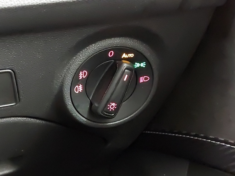 Used SEAT Leon 2020 for sale - 76815700: Photo 17