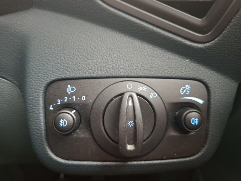 Used Ford C-Max 2013 for sale - 78146513: Photo 18