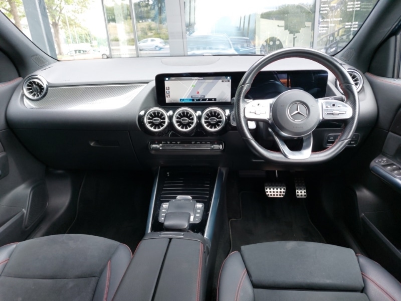 Used Mercedes-Benz GLA 2022 for sale - 76393016: Photo 2