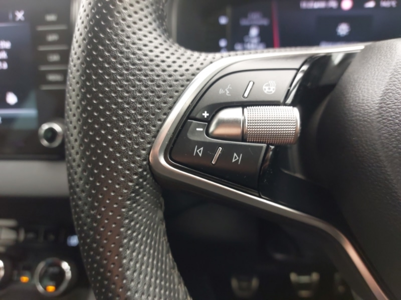 Used Skoda Karoq 2024 for sale - 76258381: Photo 16