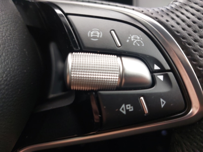 Used Skoda Karoq 2024 for sale - 76258381: Photo 17