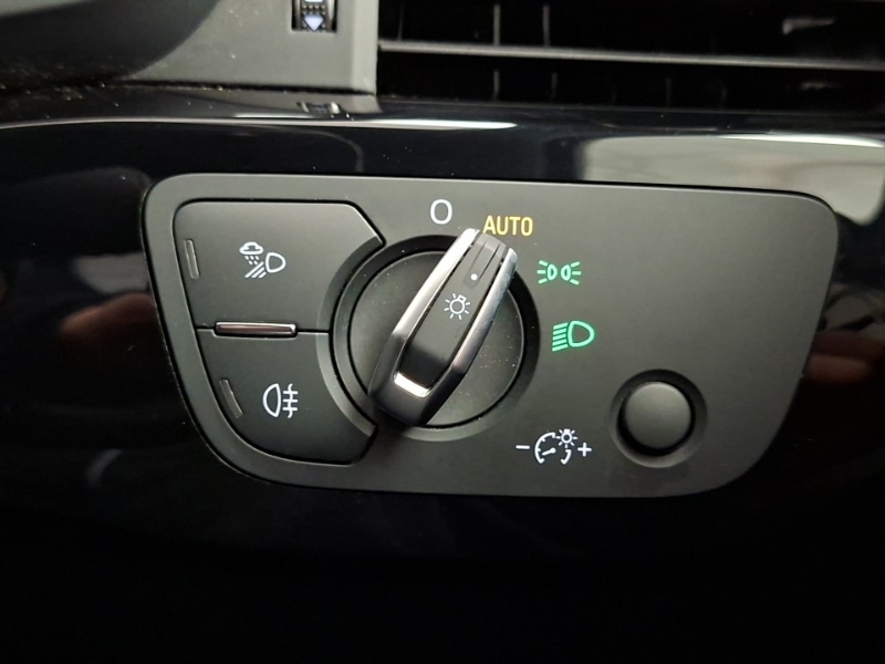 Used Audi A4 2020 for sale - 77816181: Photo 17