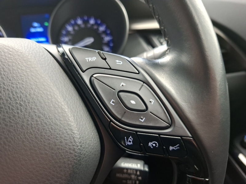 Used Toyota C-HR 2019 for sale - 78033152: Photo 17