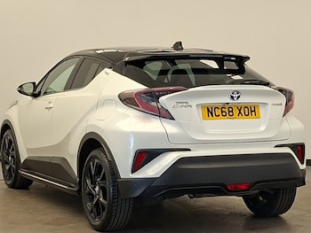 Used Toyota C-HR 2019 for sale - 78033152: Photo