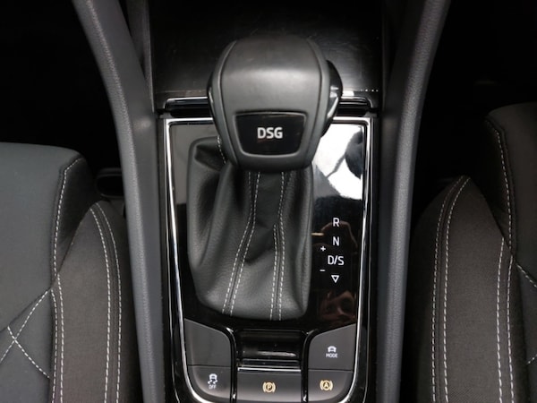 Used Skoda Karoq 2021 for sale - 76129952: Photo 12