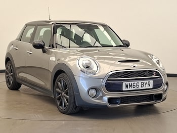 Used MINI Hatch 2016 for sale - 79486011: Photo