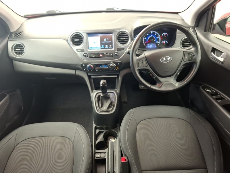 Used Hyundai i10 2019 for sale - 78113001: Photo 2