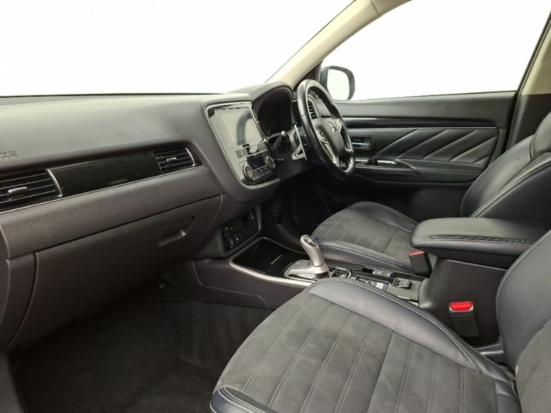 Used Mitsubishi Outlander 2018 for sale - 77031869: Photo 5