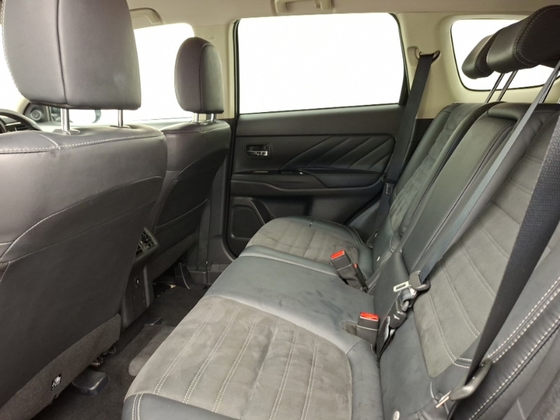 Used Mitsubishi Outlander 2018 for sale - 77031869: Photo 6