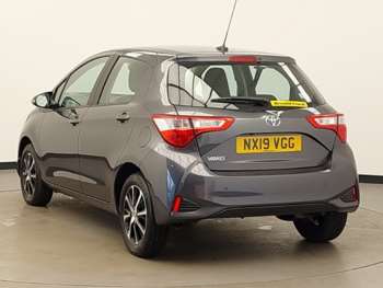 Used Toyota Yaris 2019 for sale - 74860654: Photo
