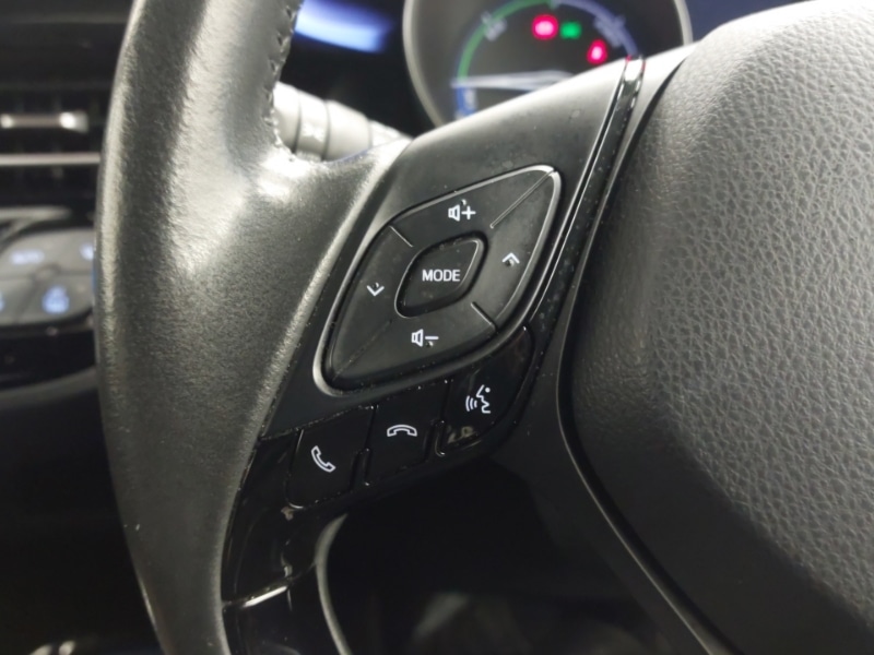 Used Toyota C-HR 2019 for sale - 76639074: Photo 16