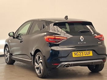 Used Renault Clio 2023 for sale - 78403528: Photo