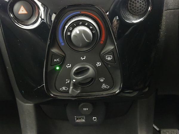 Used Citroen C1 2017 for sale - 76343538: Photo 13