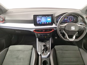 Used SEAT Arona 2023 for sale - 76369667: Photo