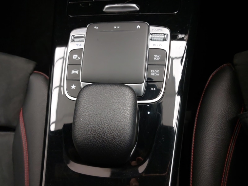 Used Mercedes-Benz A-Class 2018 for sale - 76498069: Photo 12