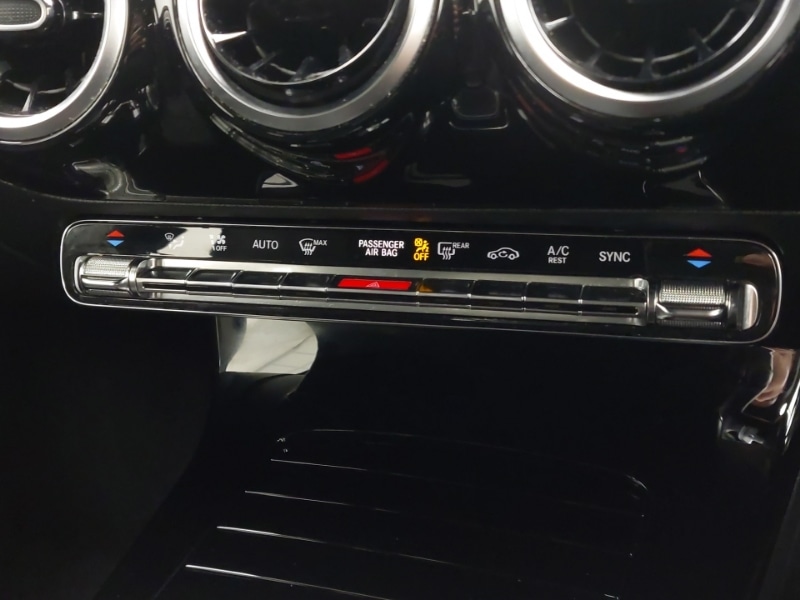 Used Mercedes-Benz A-Class 2018 for sale - 76498069: Photo 13