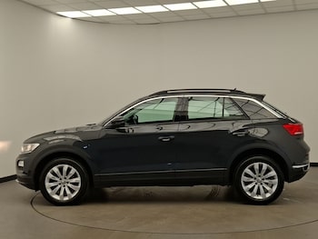 Used Volkswagen T-Roc 2019 for sale - 78559880: Photo