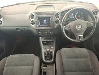 Used Volkswagen Tiguan 2016 for sale - 77975019: Photo