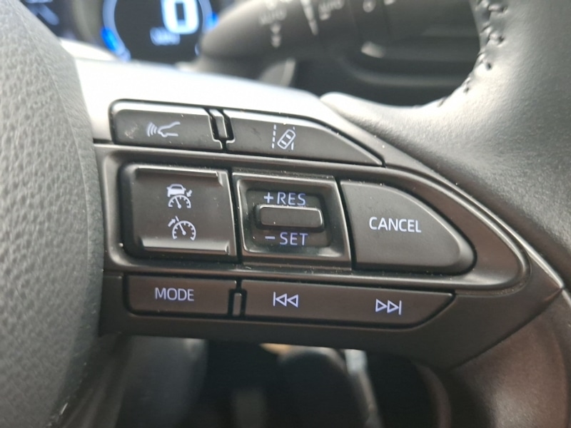 Used Toyota Yaris 2023 for sale - 78125810: Photo 17