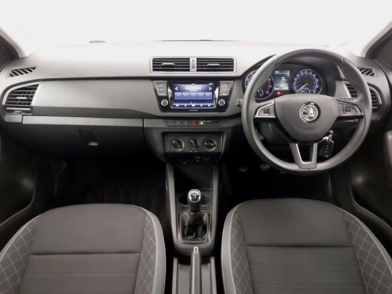 Used Skoda Fabia 2019 for sale - 76358836: Photo 2
