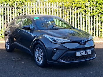 Used Toyota C-HR 2023 for sale - 78439833: Photo