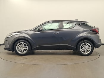 Used Toyota C-HR 2023 for sale - 78439833: Photo