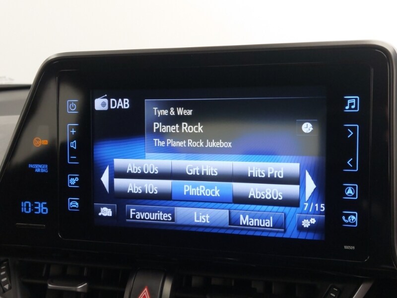 Used Toyota C-HR 2018 for sale - 76656609: Photo 15