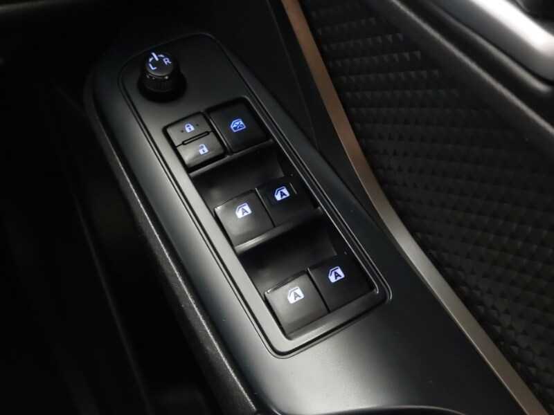 Used Toyota C-HR 2018 for sale - 76656609: Photo 18