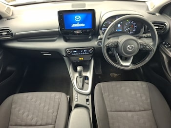 Used Mazda Mazda2 HYBRID 2024 for sale - 78369072: Photo