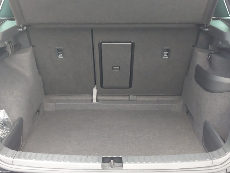 Used Skoda Karoq 2021 for sale - 76321471: Photo 8