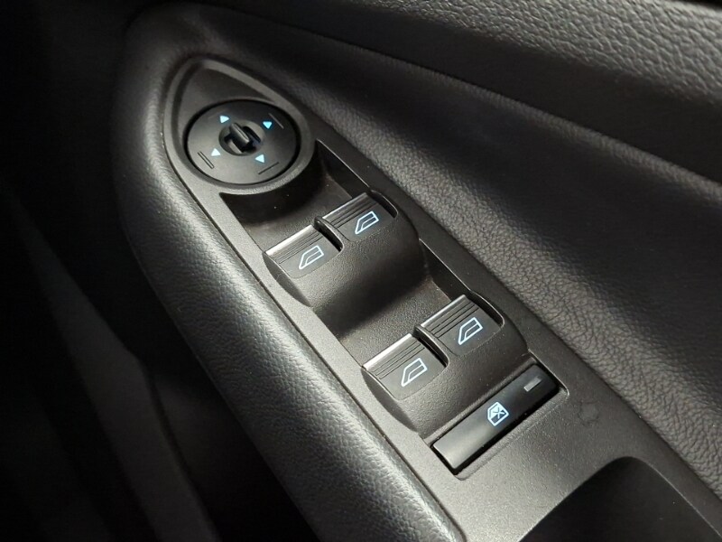 Used Ford Kuga 2017 for sale - 77371325: Photo 19