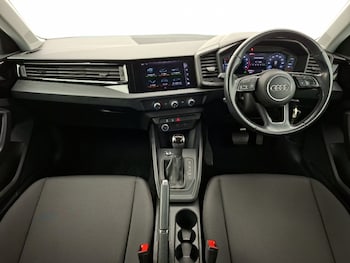Used Audi A1 2019 for sale - 77651949: Photo