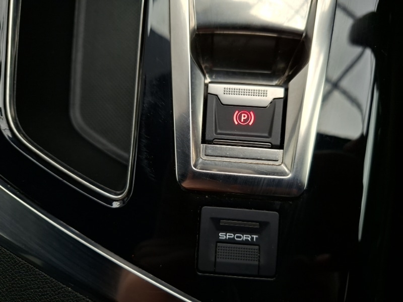 Used Peugeot 3008 2019 for sale - 77947490: Photo 13