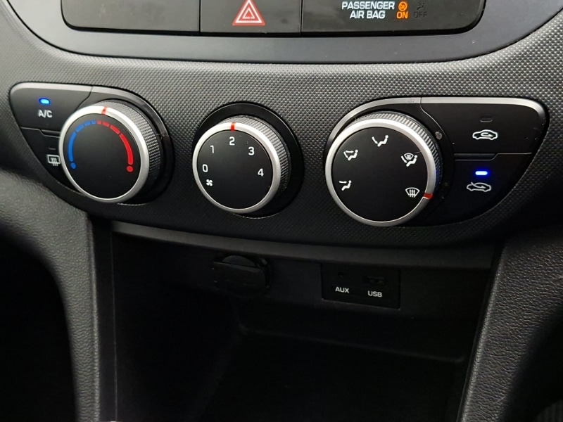 Used Hyundai i10 2019 for sale - 77933325: Photo 13