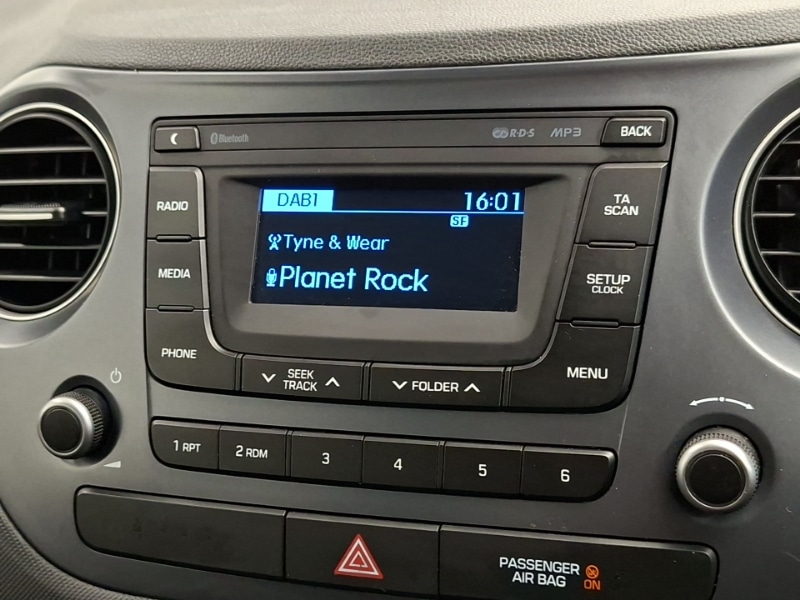 Used Hyundai i10 2019 for sale - 77933325: Photo 14