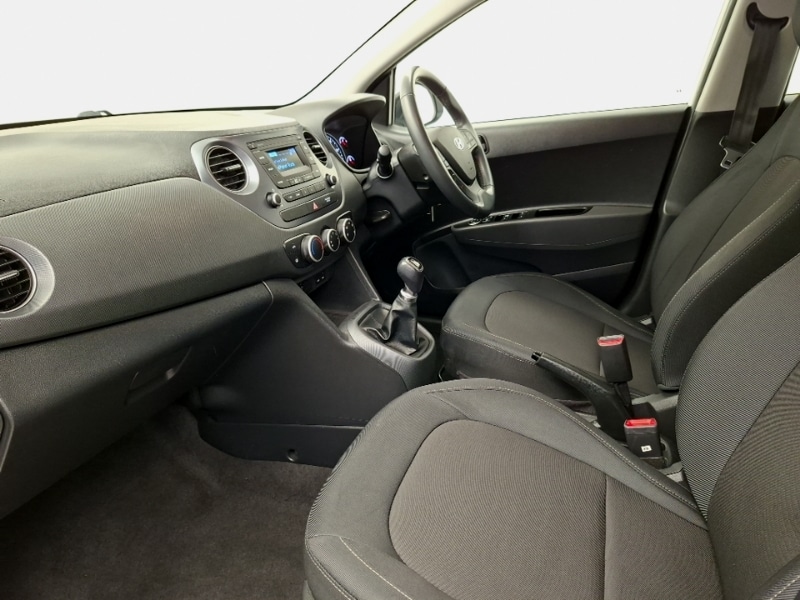 Used Hyundai i10 2019 for sale - 77933325: Photo 5